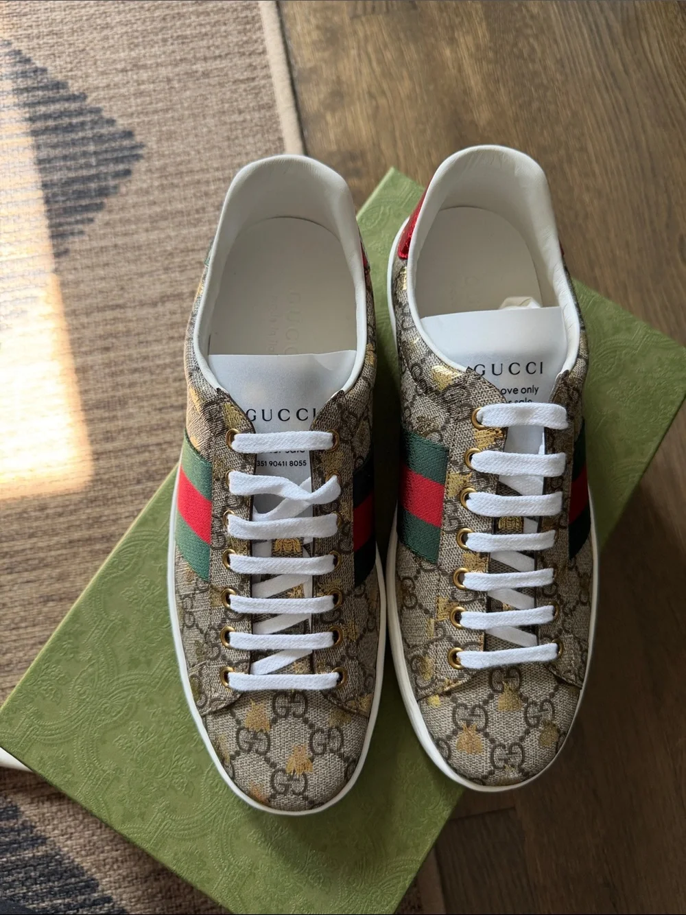 Gucci Beige/Tan GG Supreme Bee Web Leather Sneakers with Green and Red Stripe